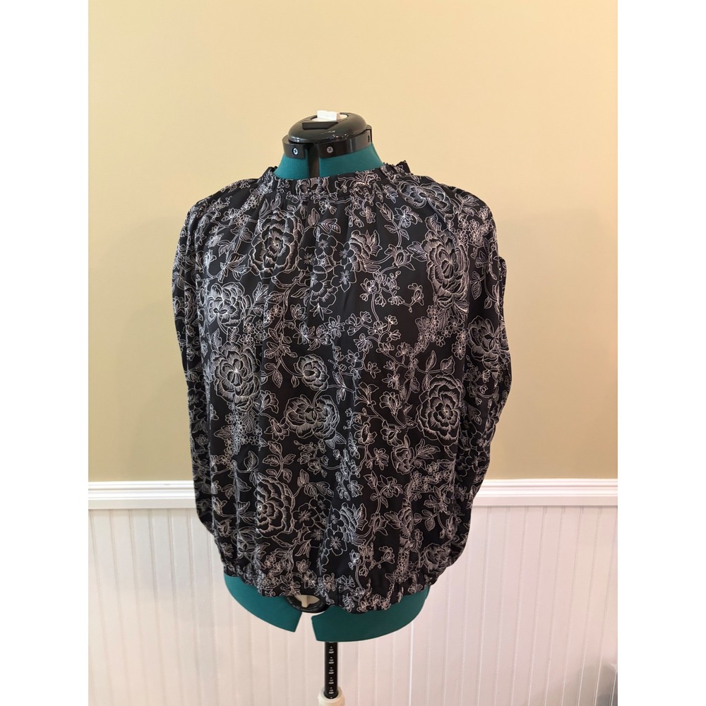 NWT LOFT Women's XL Black White Floral Ruffle Neck Sleeveless Blouse